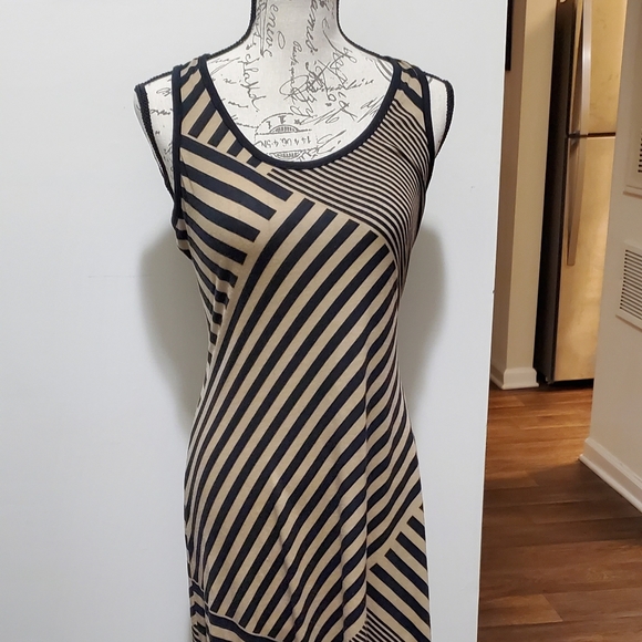 Ladies Striped Maxi dress - Picture 1 of 3